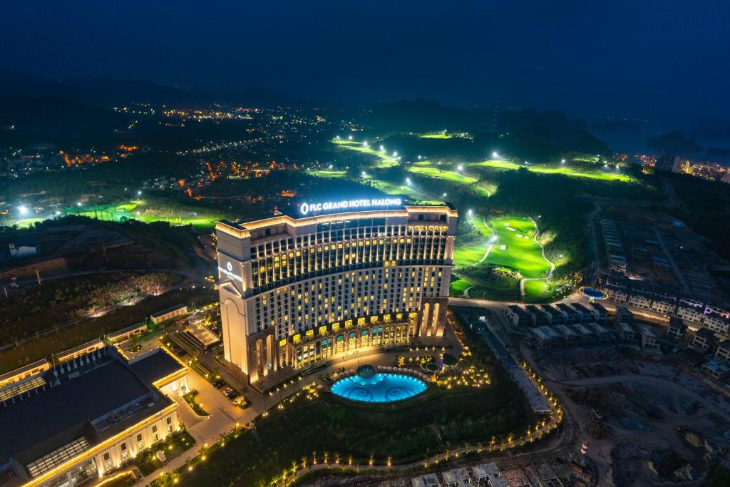 FLC Halong Bay Golf Club & Luxury Resort