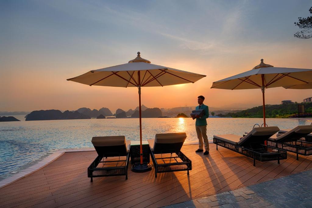 FLC Halong Bay Golf Club & Luxury Resort