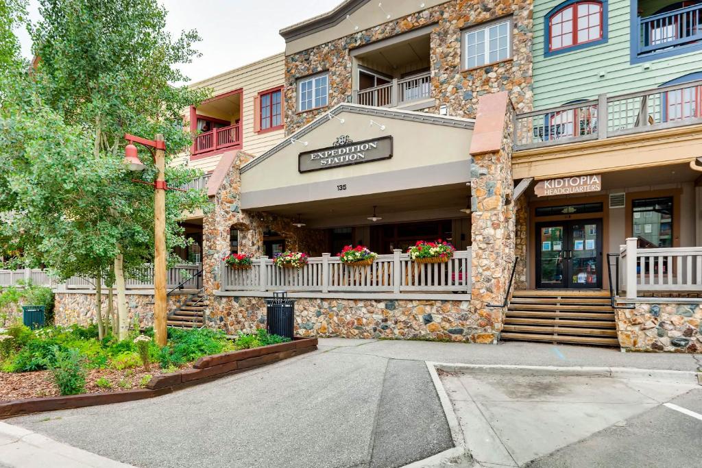 River Run Village photo 2