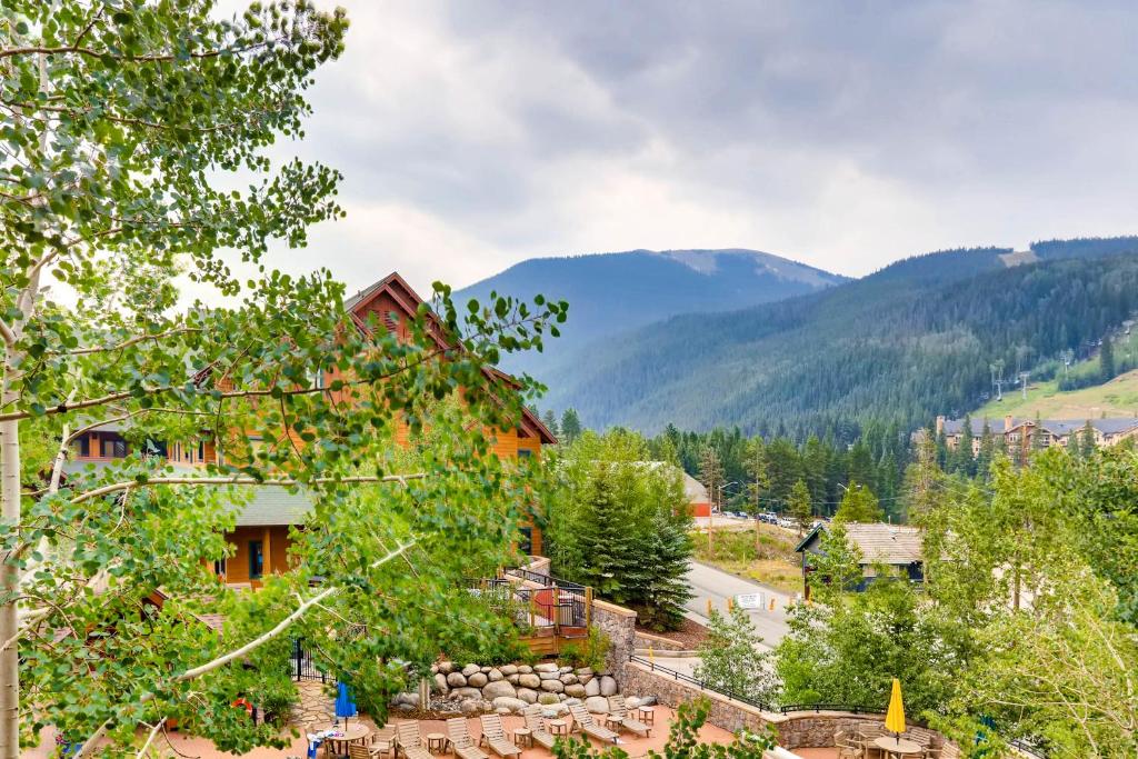 River Run Village photo 4