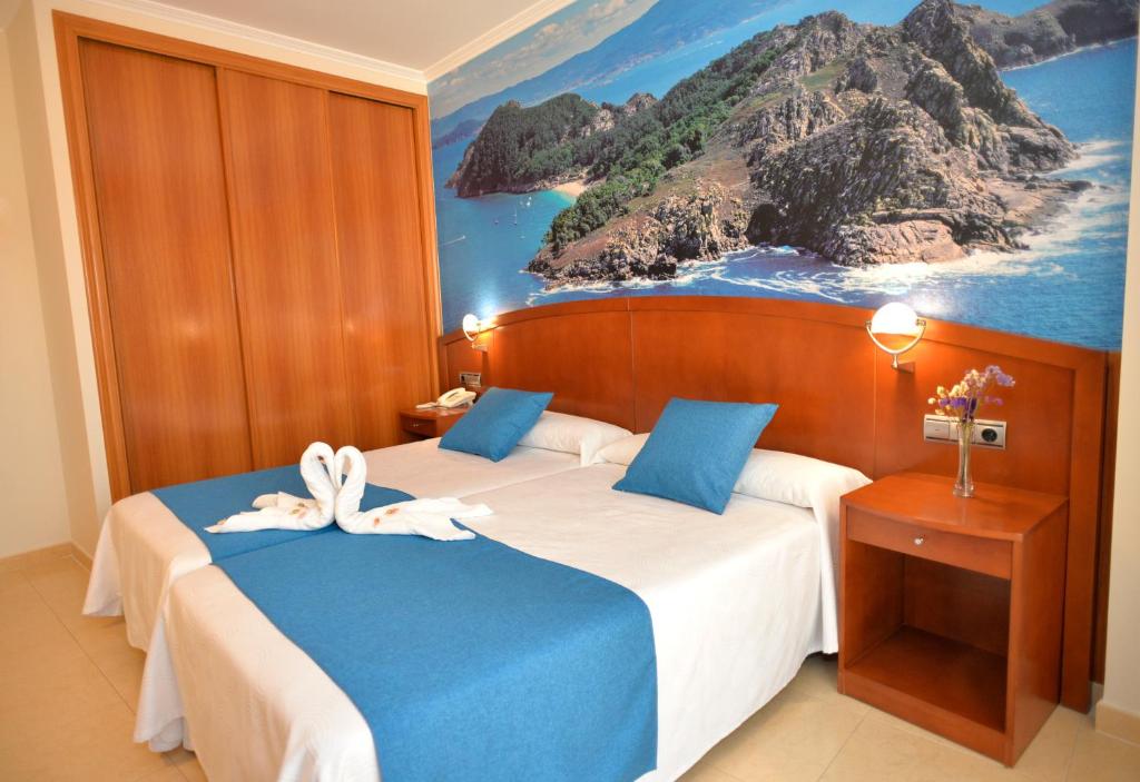Hotel Portonovo photo 4