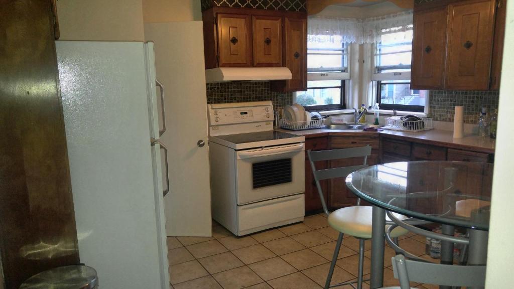 McMaster Accommodations photo 4