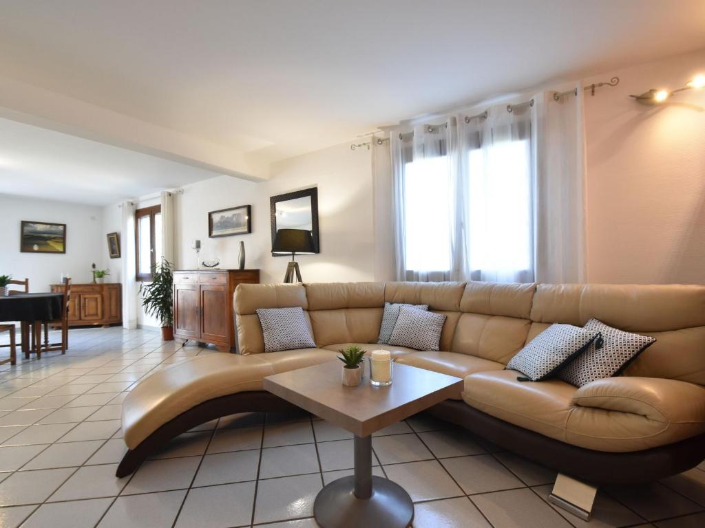 Comfy villa near Alvignac with private pool photo 3