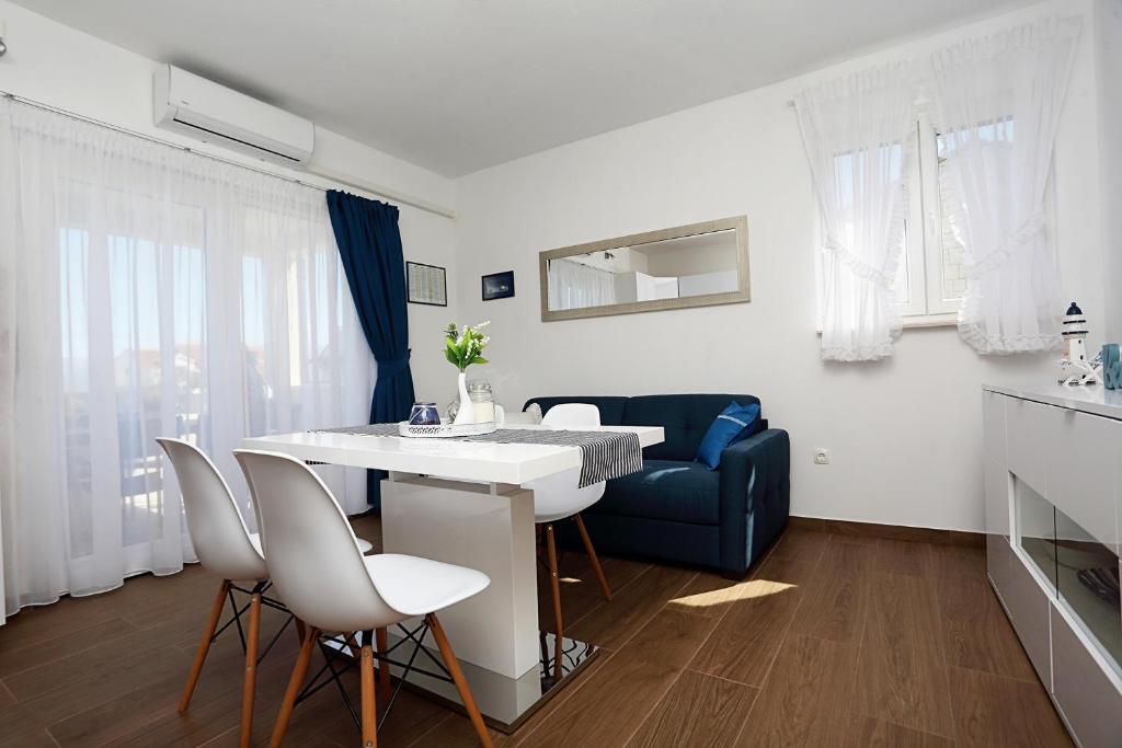 Apartments Romarin photo 4