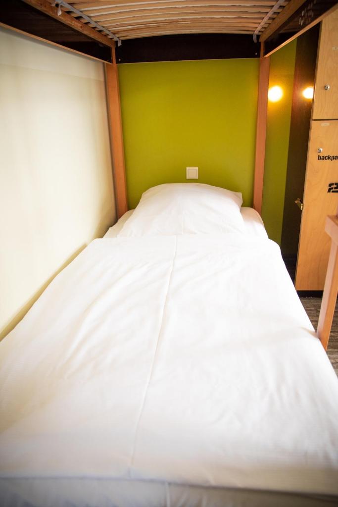 Номер (Односпальная кровать в общем номере для мужчин и женщин), Backpackers St. Pauli