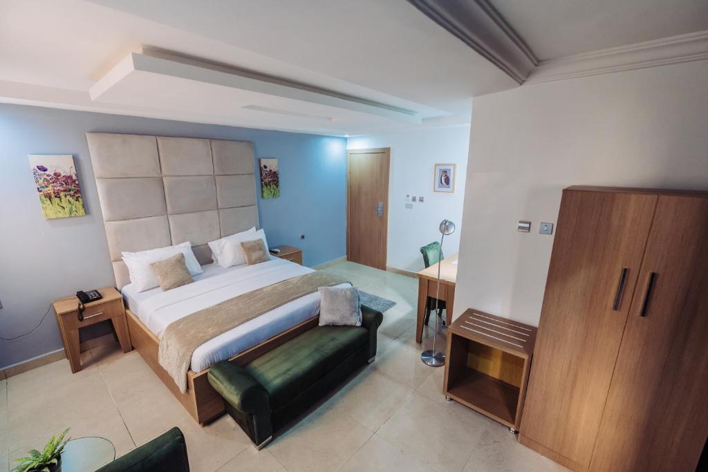 Tranquil Mews Hotel photo 4