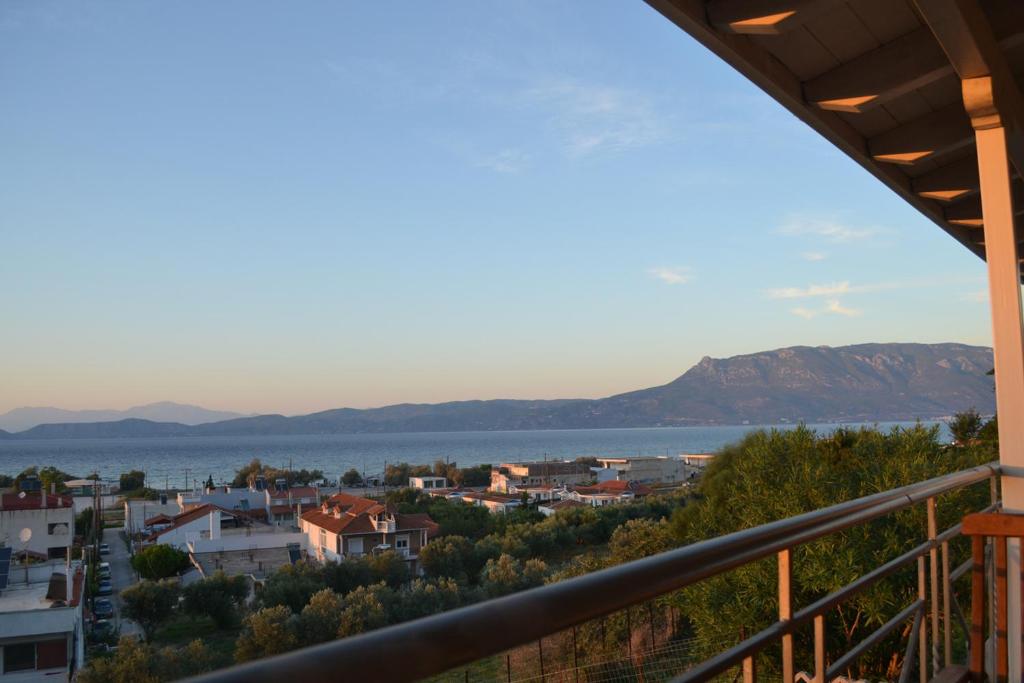 Corinthian Sun - Vacation Home photo 2