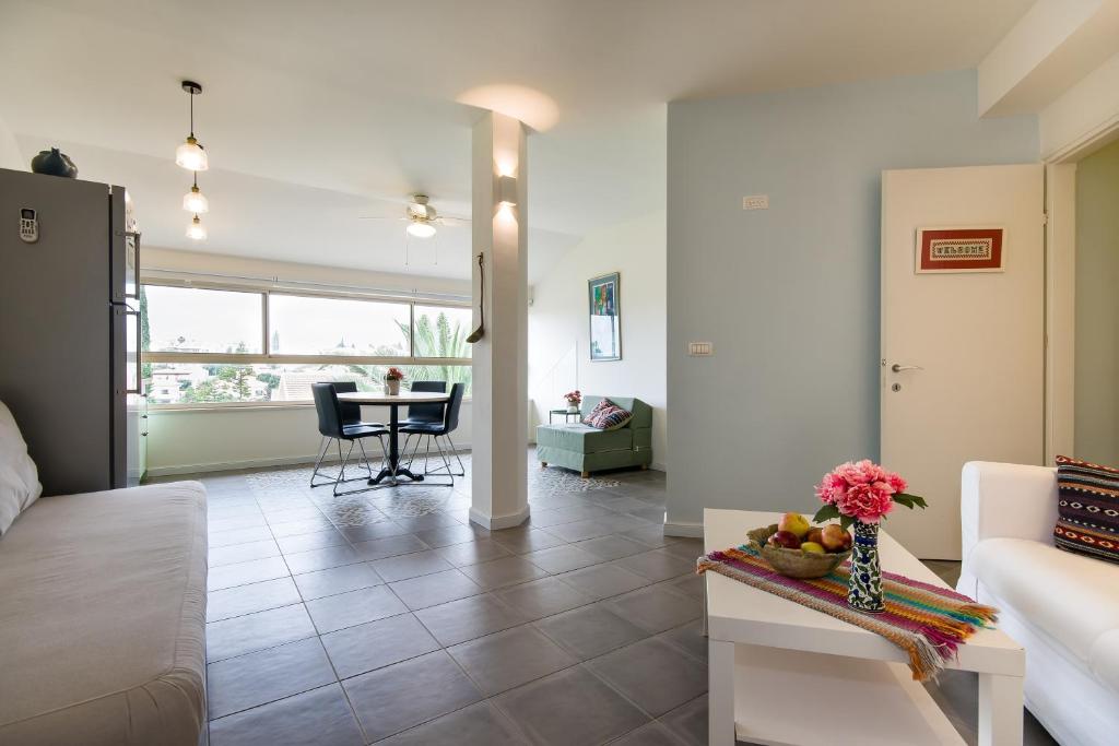 Homey suite in Zichron Yaakov photo 4