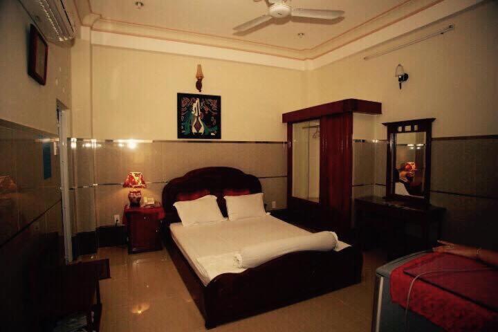 Двухместный (Стандартный номер с кроватью размера «king-size»), Tan Dat Hoa Hotel
