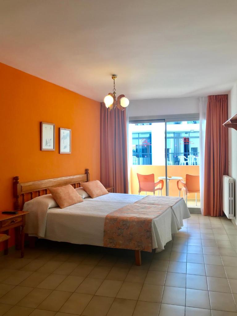 Apartamentos Jovial photo 3