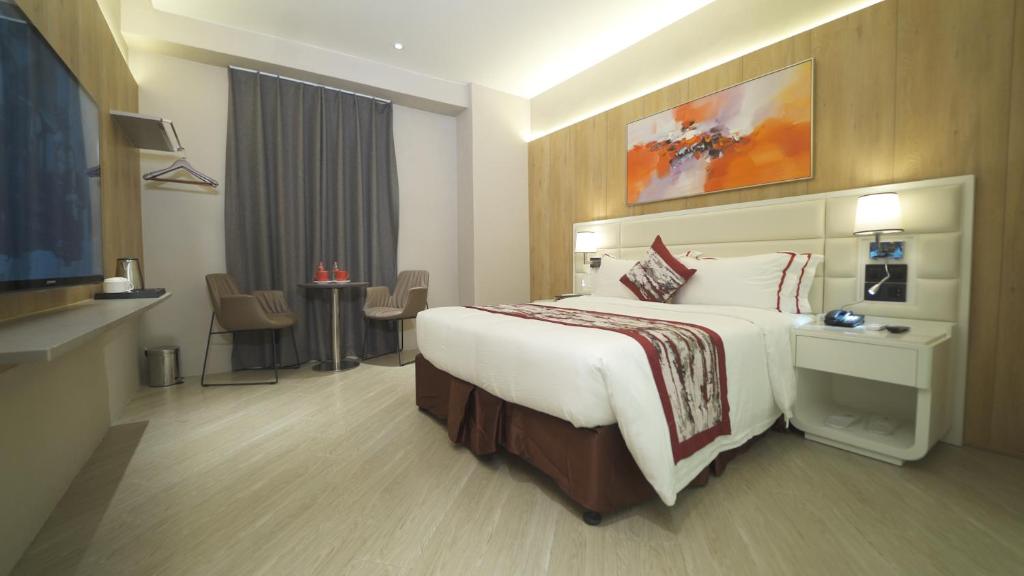 Двухместный (Номер Делюкс с кроватью размера «queen-size»), Red Hotel Cubao, Quezon City