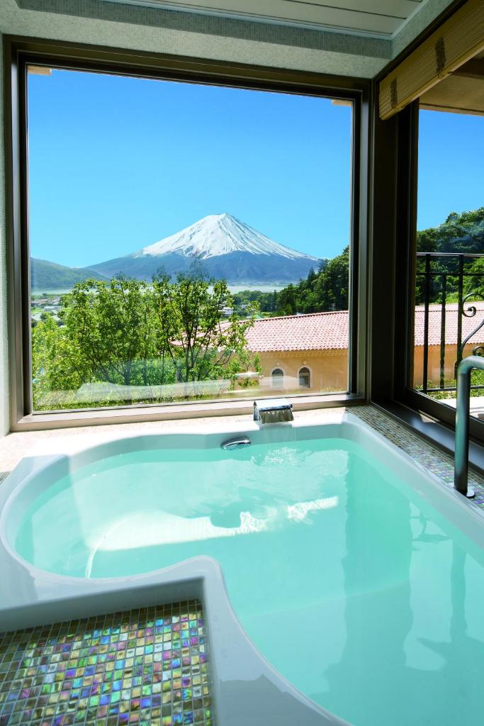 La Vista Fujikawaguchiko photo 2