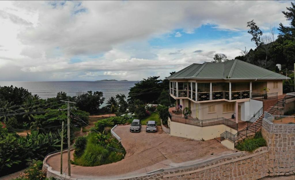 Summer Self Catering photo 2