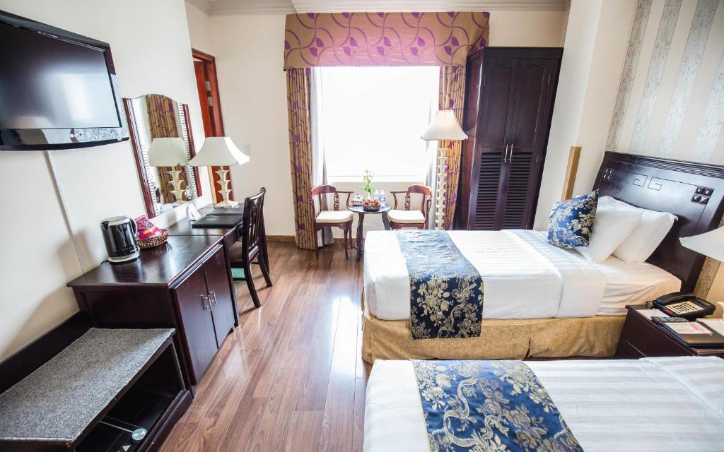 Двухместный (Signature Deluxe Twin Room with City View), Golden Central Hotel Saigon
