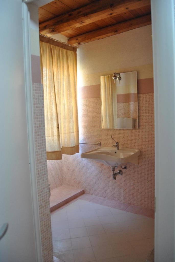 Abas Ristorante Pizzeria Affittacamere photo 4