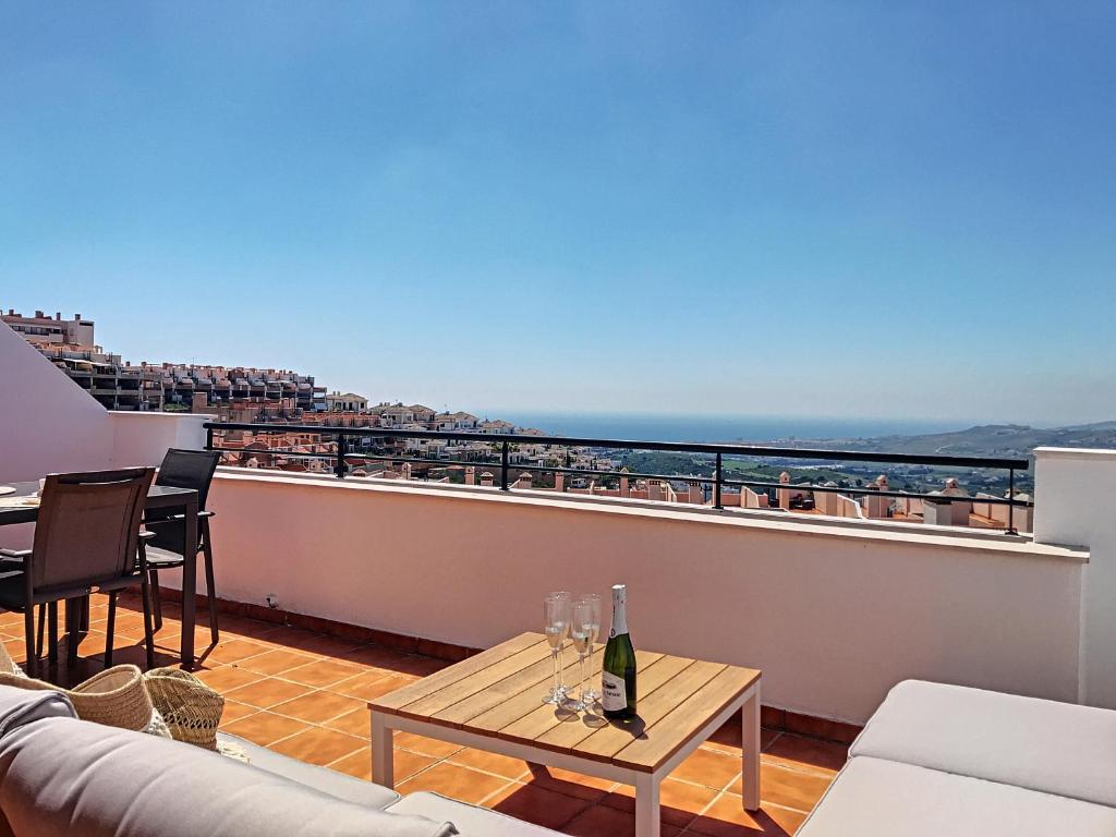 2268-Penthouse with terrace seaview photo 3