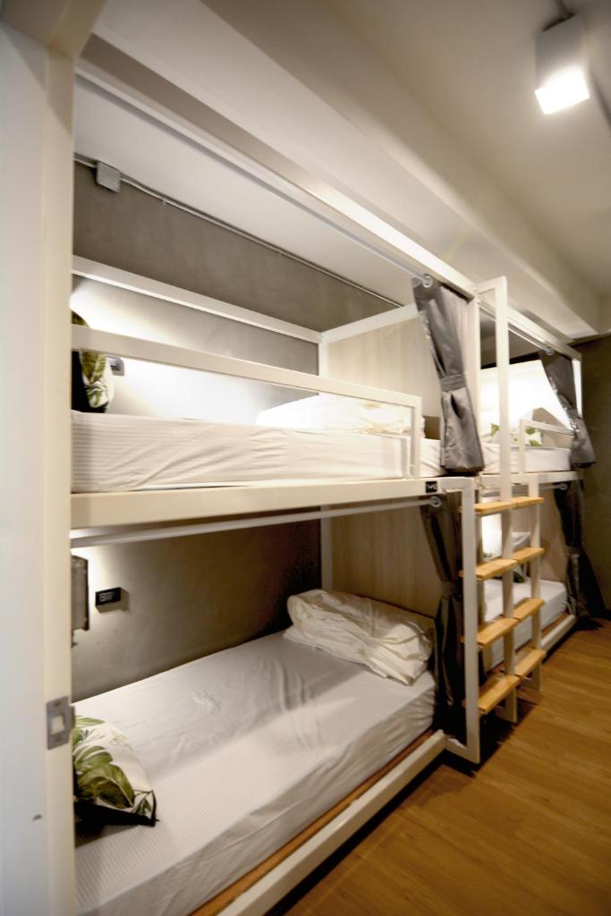Номер (Кровать в общем 4-местном номере для мужчин и женщин), Siam Eco Hostel