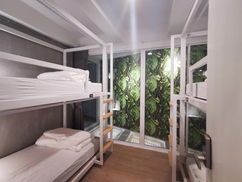 Номер (Кровать в общем номере для женщин с 4 кроватями), Siam Eco Hostel