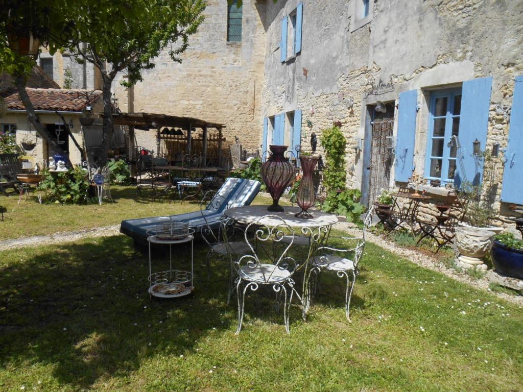 Le vieux Prieuré photo 4