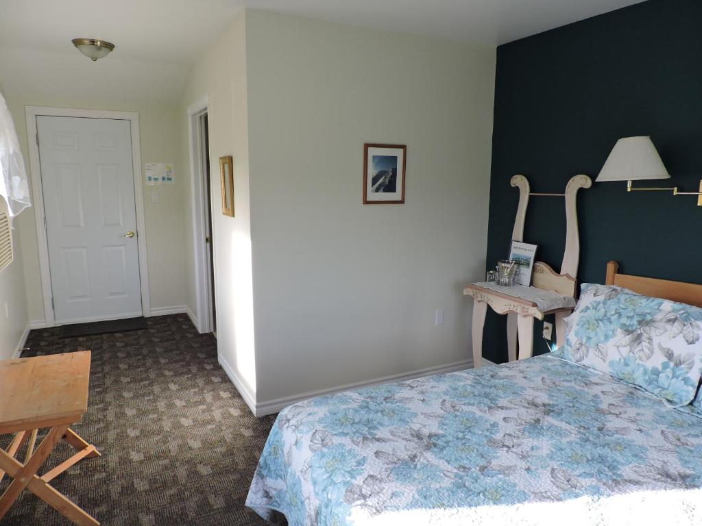 Auld Farm Inn B&B photo 4