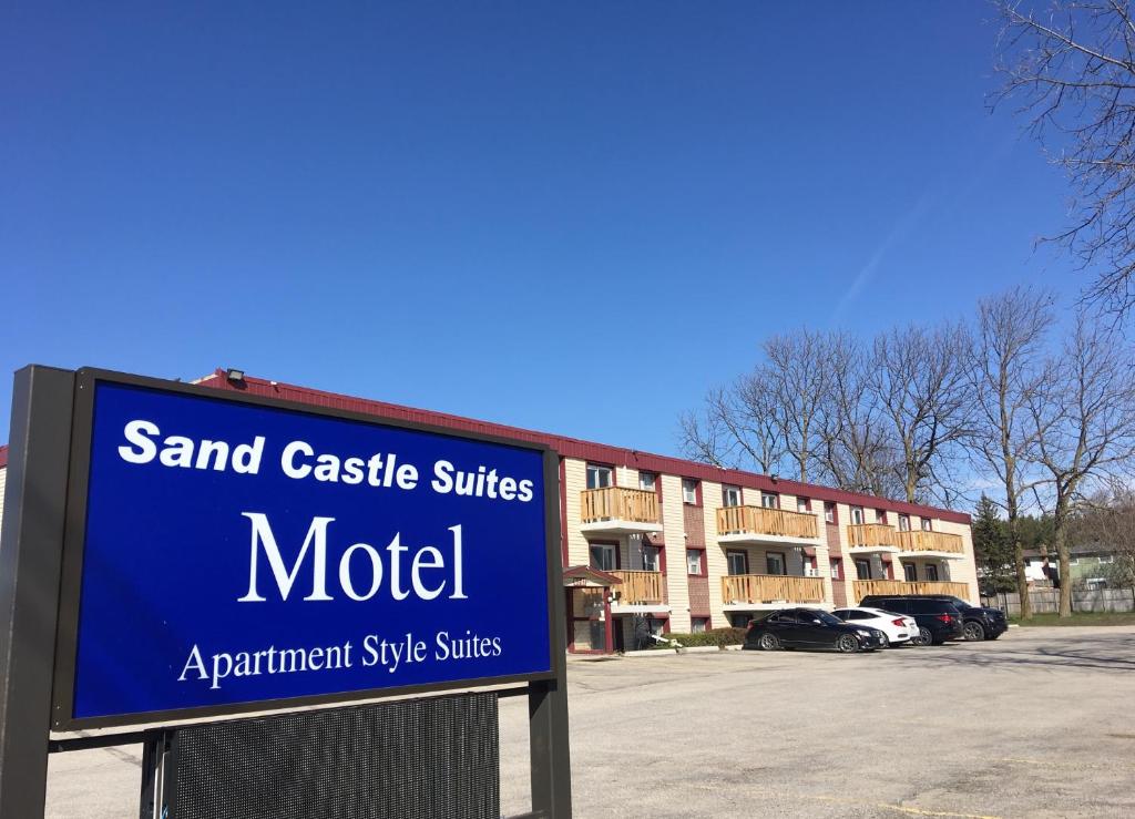 Sand Castle Suites Motel photo 2