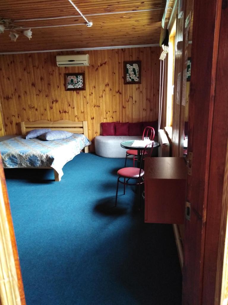 Hostel Hola photo 2