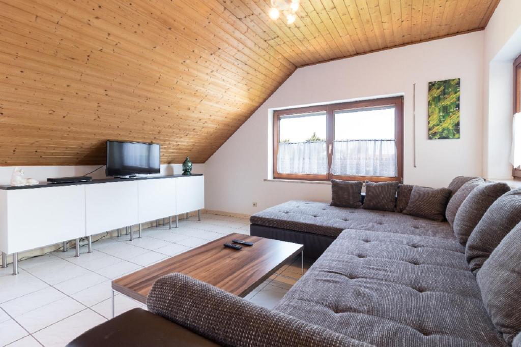 80 m2 Monteurswohnung Spiesheim photo 1