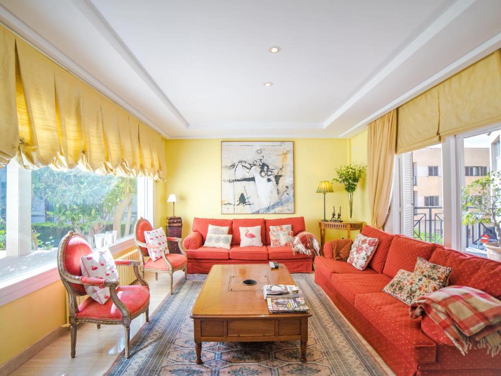 Villa Oasis Muntaner by Interhome photo 2