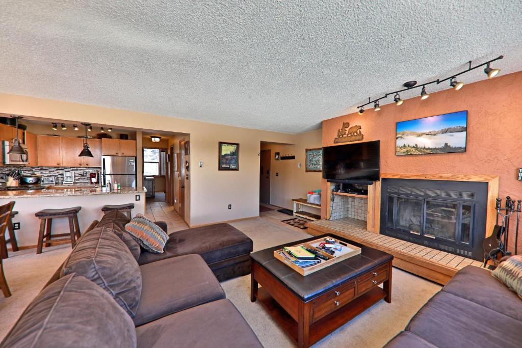 A11 Snowblaze Athletic Club Condo photo 3