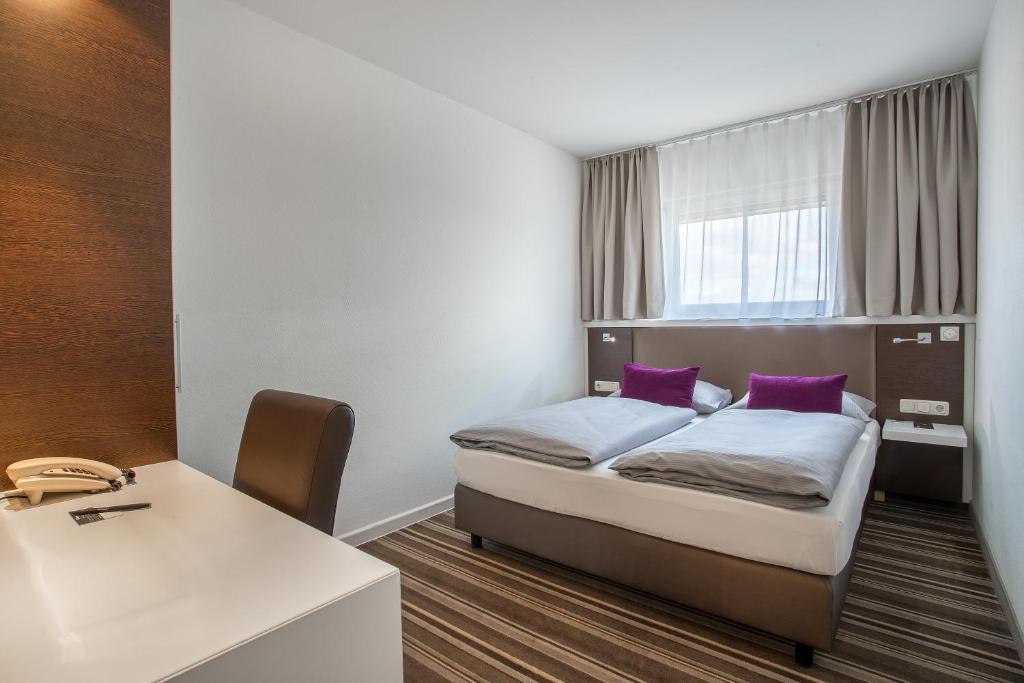 Двухместный (Бюджетный двухместный номер с 1 кроватью), Rilano 24/7 Hotel München