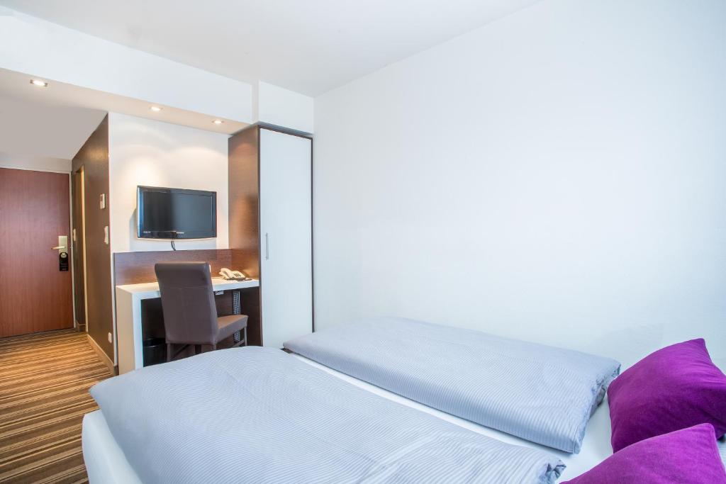 Двухместный (Бюджетный двухместный номер с 1 кроватью), Rilano 24/7 Hotel München