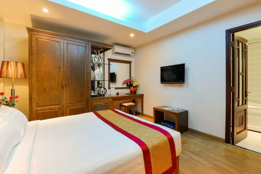 Двухместный (Двухместный номер Делюкс с 1 кроватью), Dragon Palace Hotel