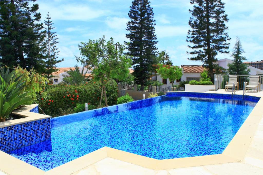 Coral Blue Bay Villa photo 2