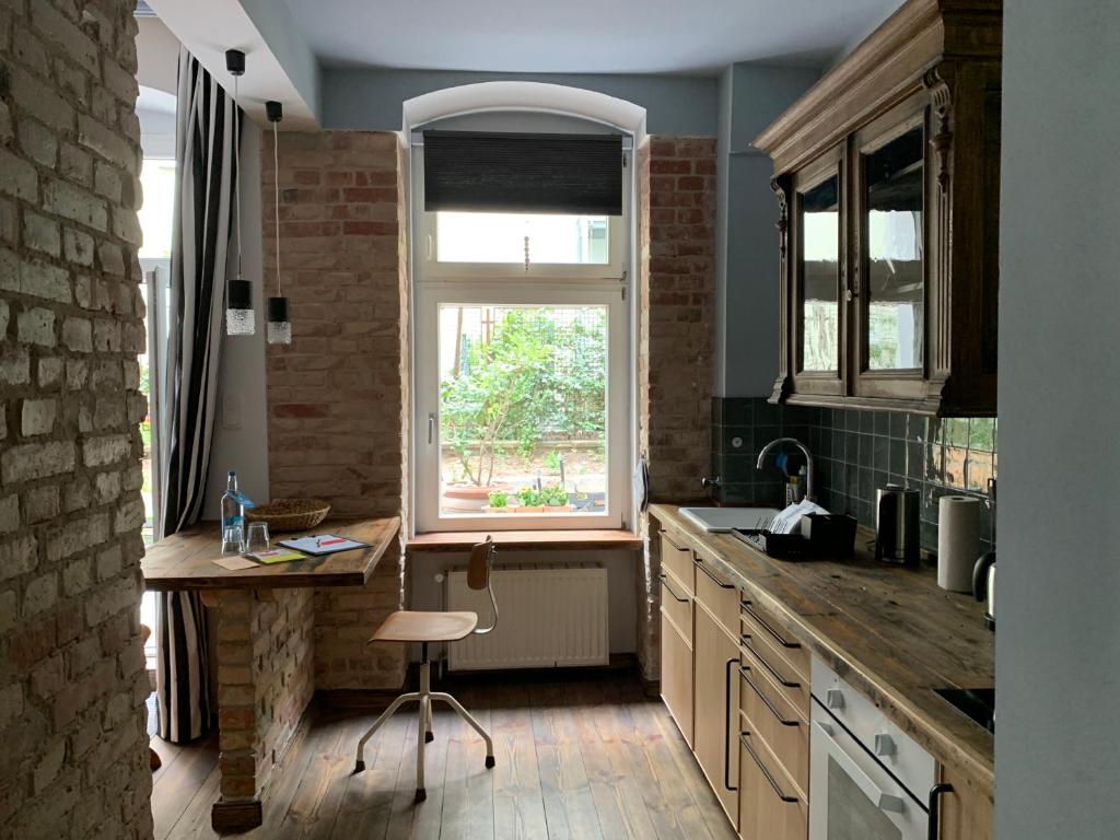 Апартаменты (Номер-студио с 1 спальней и патио), Brilliant Apartments