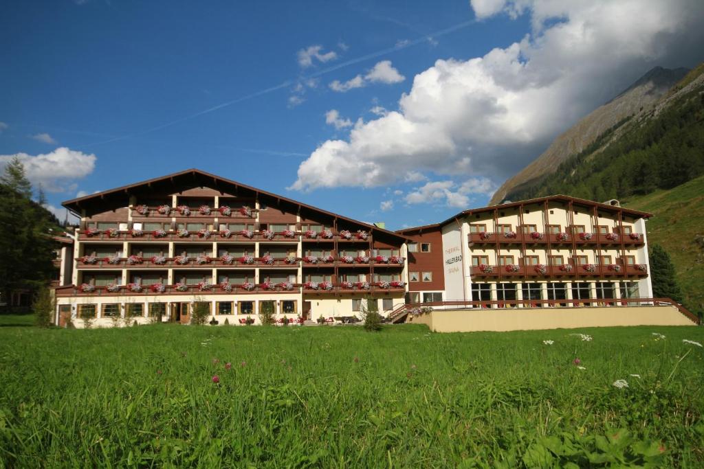 Thermal-Badhotel Kirchler photo 1