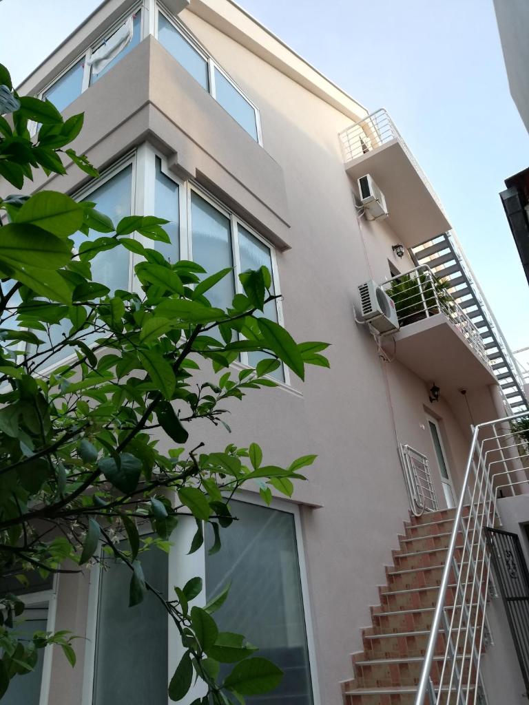 Apartments Familia photo 1