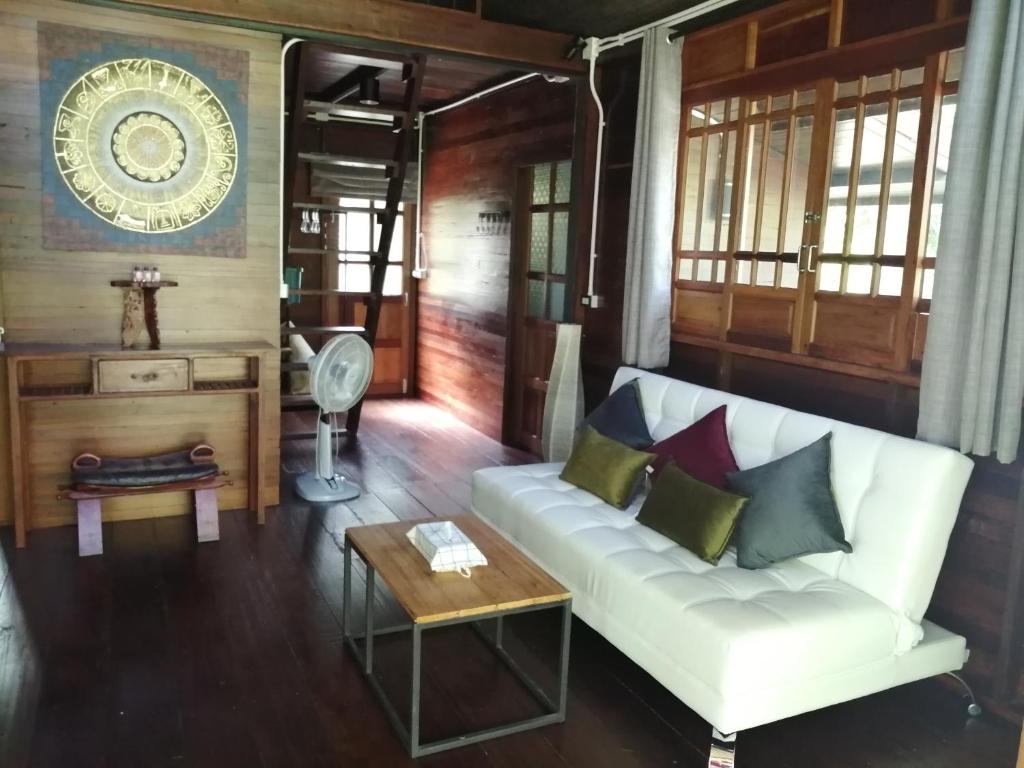 Rustic​ Charm​ Suphan​ - Tap to explore photos