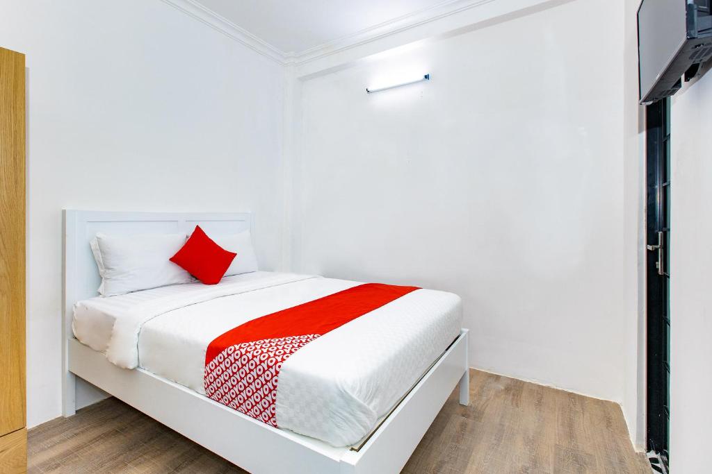 OYO 205 Vivid Boutique Hometel