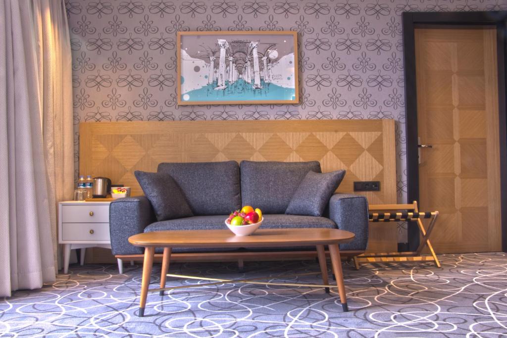 Four-G Hotel photo 4