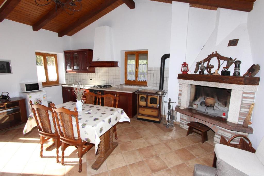 Holiday House San Pruti photo 3