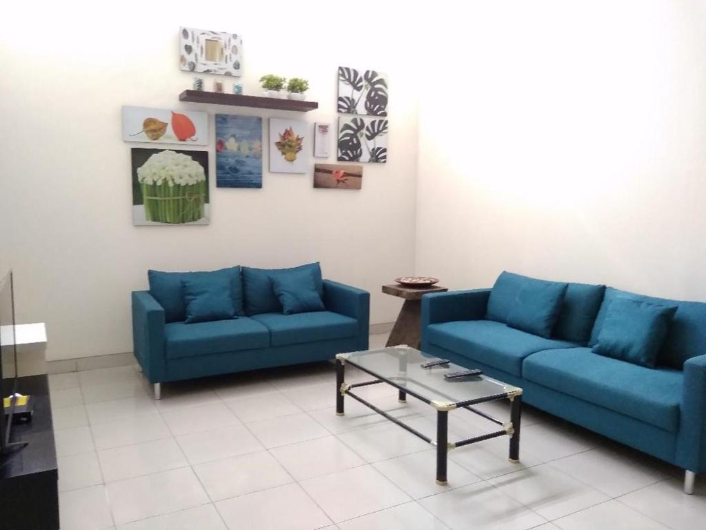 GK Gallery Rumah Sewa - Tap to explore photos