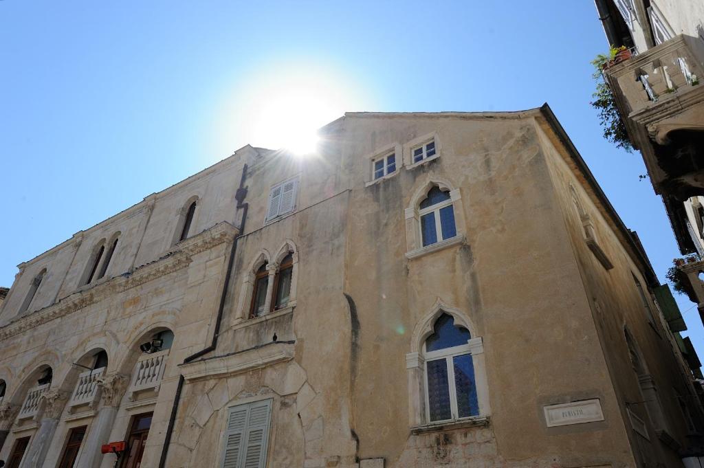 Desiderata Studio Apartment, Split