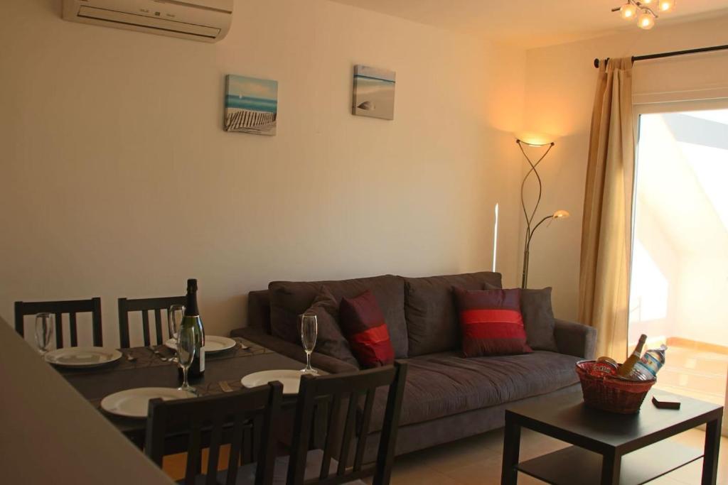 Casa Calida Jardin 13 photo 3