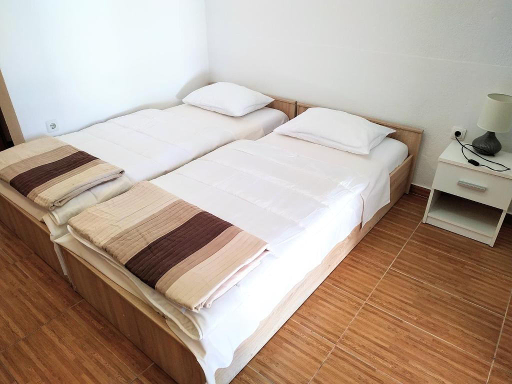 DCK Apartments photo 4