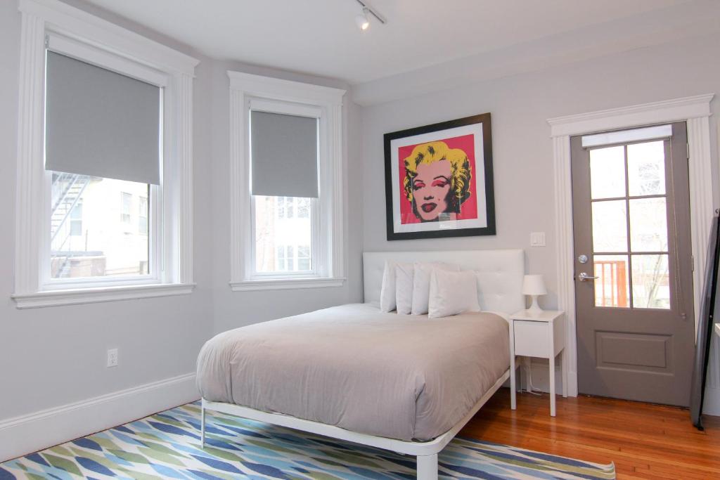 A Stylish Stay w/ a Queen Bed, Heated Floors.. #23 photo 2