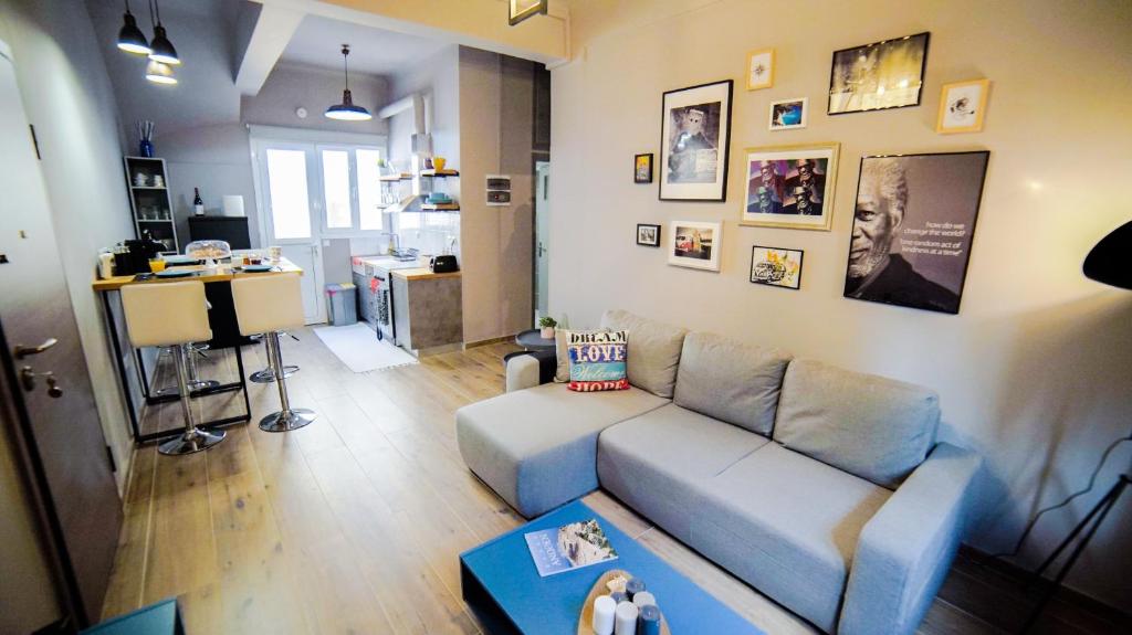 D16 Athens Apartment - 5' mins to Petralona Metro photo 1
