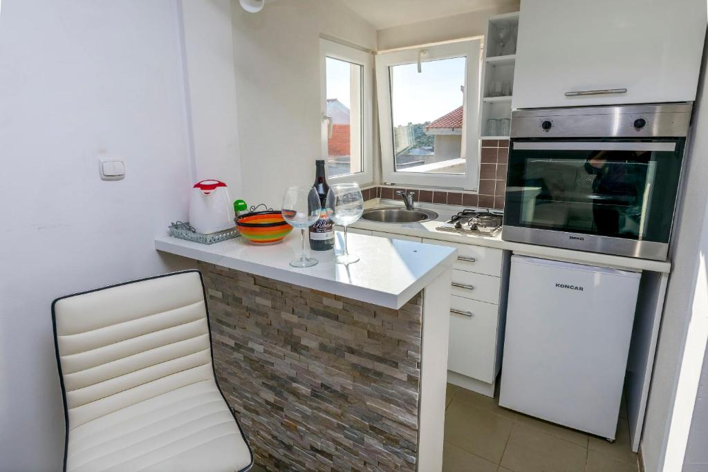 Apartments Lidija photo 4