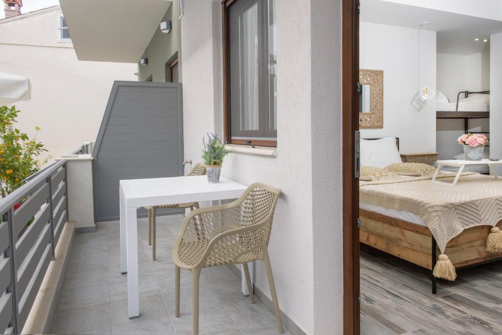 Meltemi luxury apartments photo 4