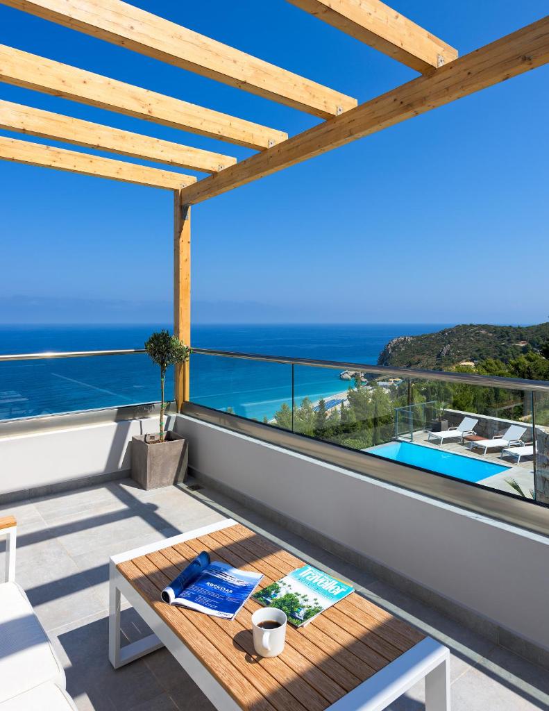 Kathisma Bay Villas - Luxury Villas- Villa Oceanos photo 4