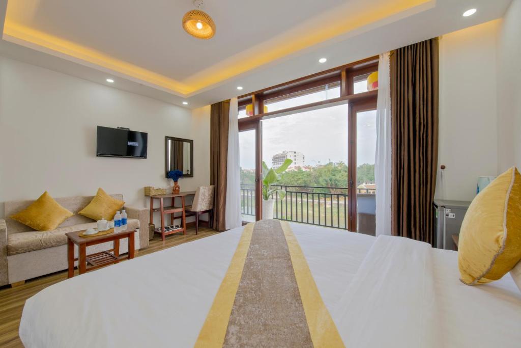 Hoa Vang Riverside Villa